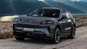 Porsche Cayenne Electric - front static