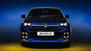 Renault 5 Bleu d'Or - полная передняя часть.