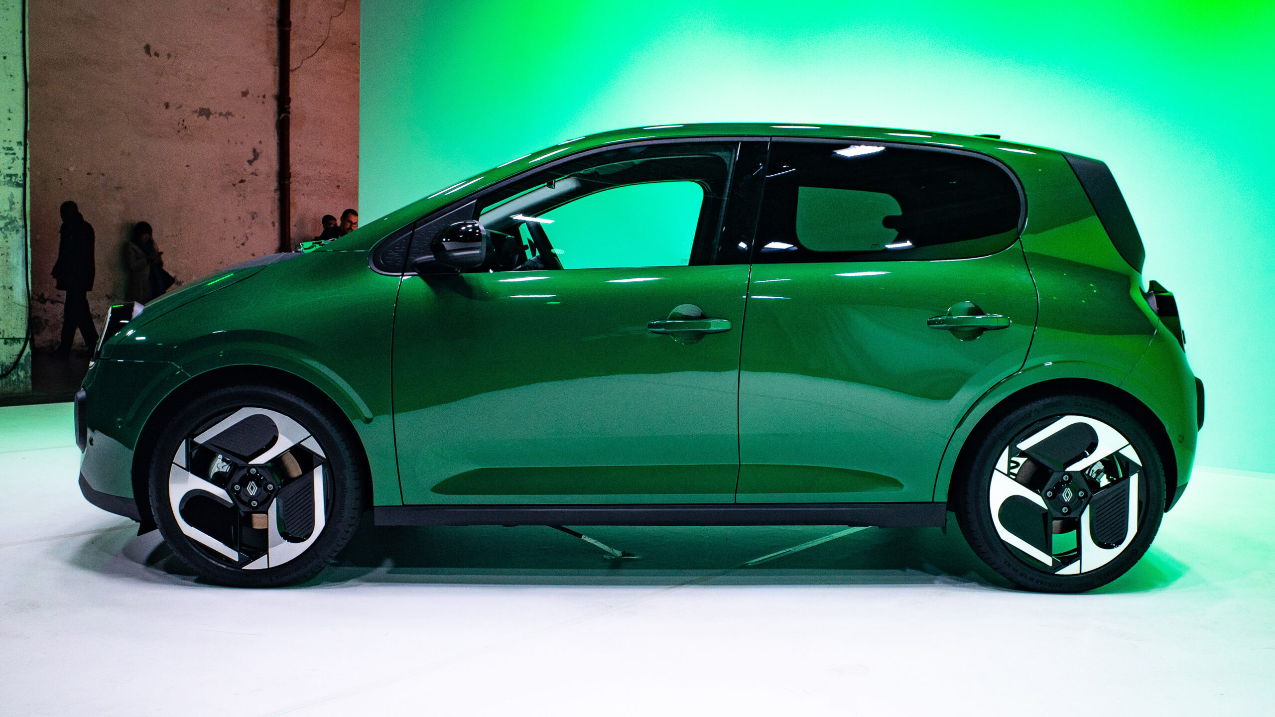 Renault Twingo - студийная сторона.