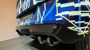 Volkswagen T-Roc R - выхлопные трубы.