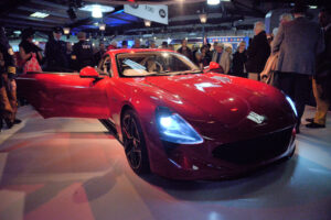 TVR Griffith раскрывает - передняя часть.