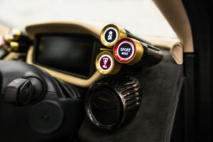 TVR Griffith - старт/остановка.