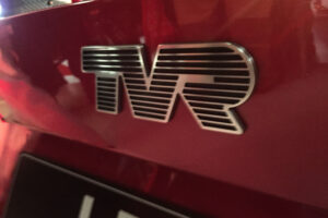 TVR Griffith раскрывает - значок TVR