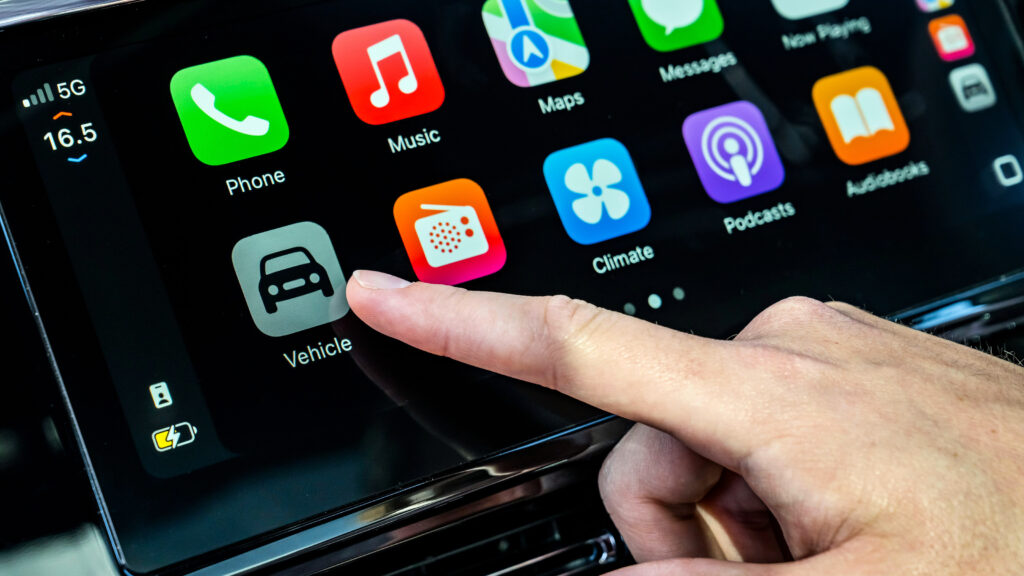 Apple CarPlay тихо получает крупное обновление: вот что нового Apple CarPlay Ultra - vehicle