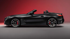 BMW Z4 Final Edition - боковой профиль