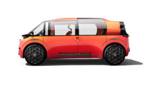 Концепция Citroen ELO - боковая студия