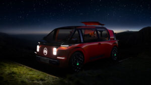 Концепция Citroen ELO - ночная версия.