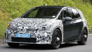 Cupra Born Facelift - передние 3/4 - передние 3/4.