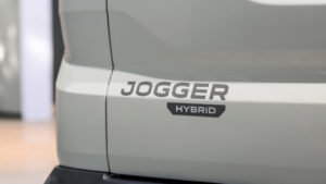 Dacia Jogger facelift - заднее название.