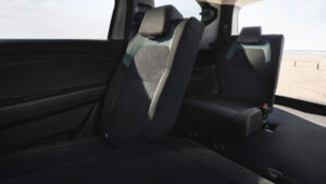 Dacia Jogger подтяжка лица - задние сиденья.