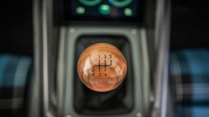 Encor серии 1 - ручка передач.