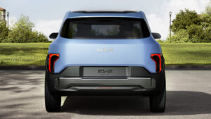 Концепт Kia EV2 - полная задняя часть.