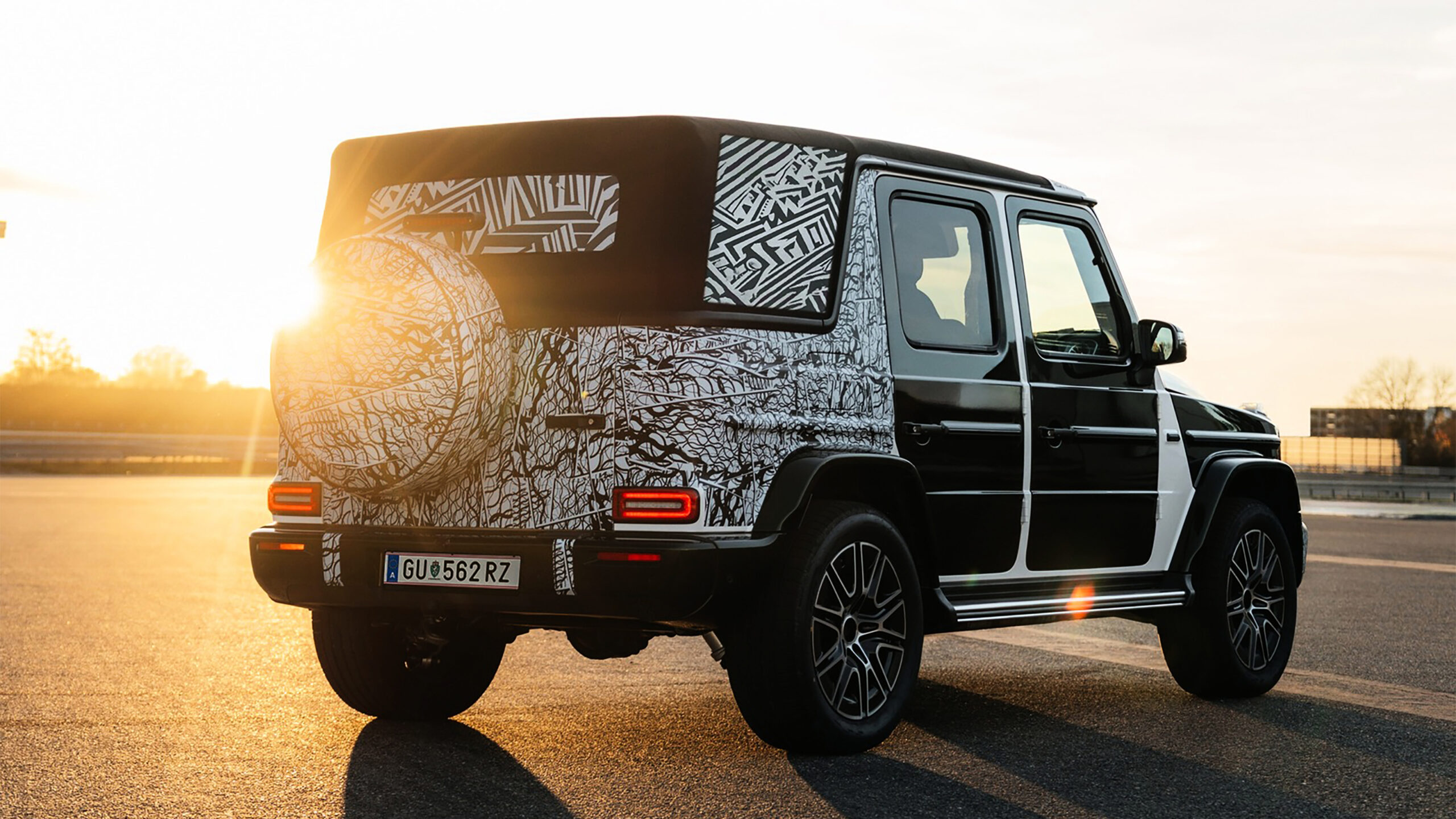 Мерседес G-класс кабриолет тизер - задний 3/4