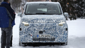 Мерседес V-класс - выстрел в голову.