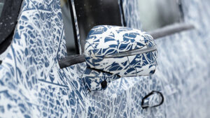 Мерседес V-класс - крыло зеркала.