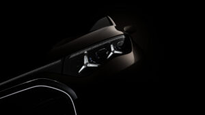 New Mercedes V-Class teaser - front