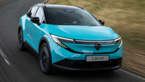 Nissan Leaf - передняя система отслеживания.