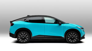 Ниссан Лиф - боковой.