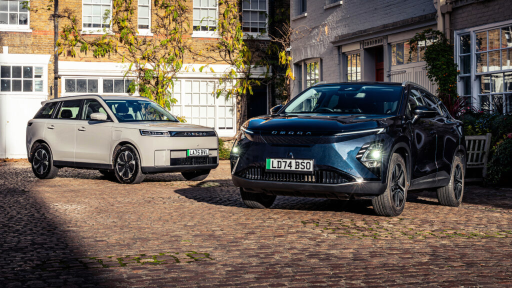 Omoda E5 and Jaecoo E5