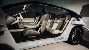 Skoda Vision O concept - открываются двери.