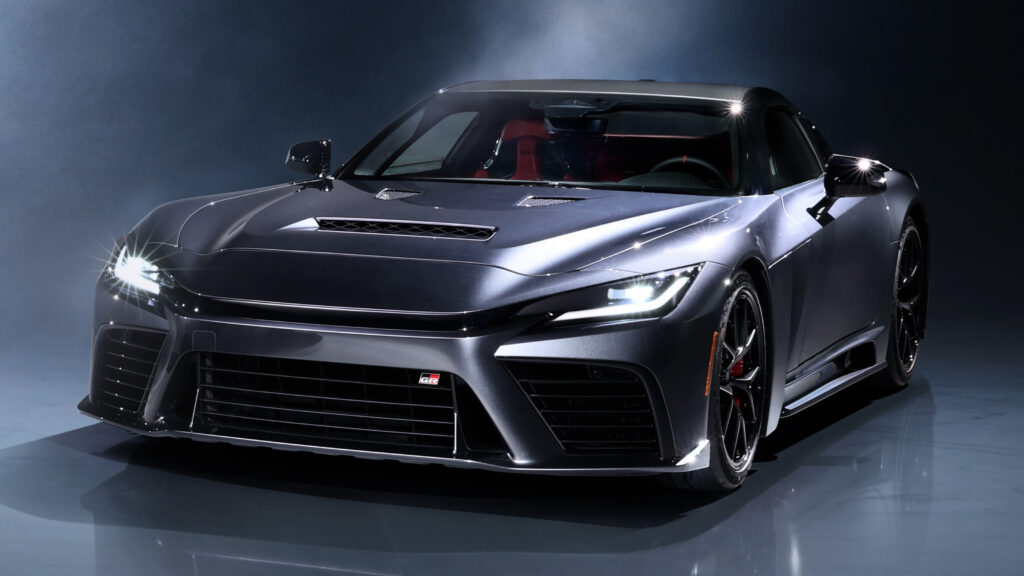 Потрясающая Toyota GR GT прибывает, чтобы потрясти элиту суперкаров с 641 л.с. мощностью V8 Toyota GR GT - front