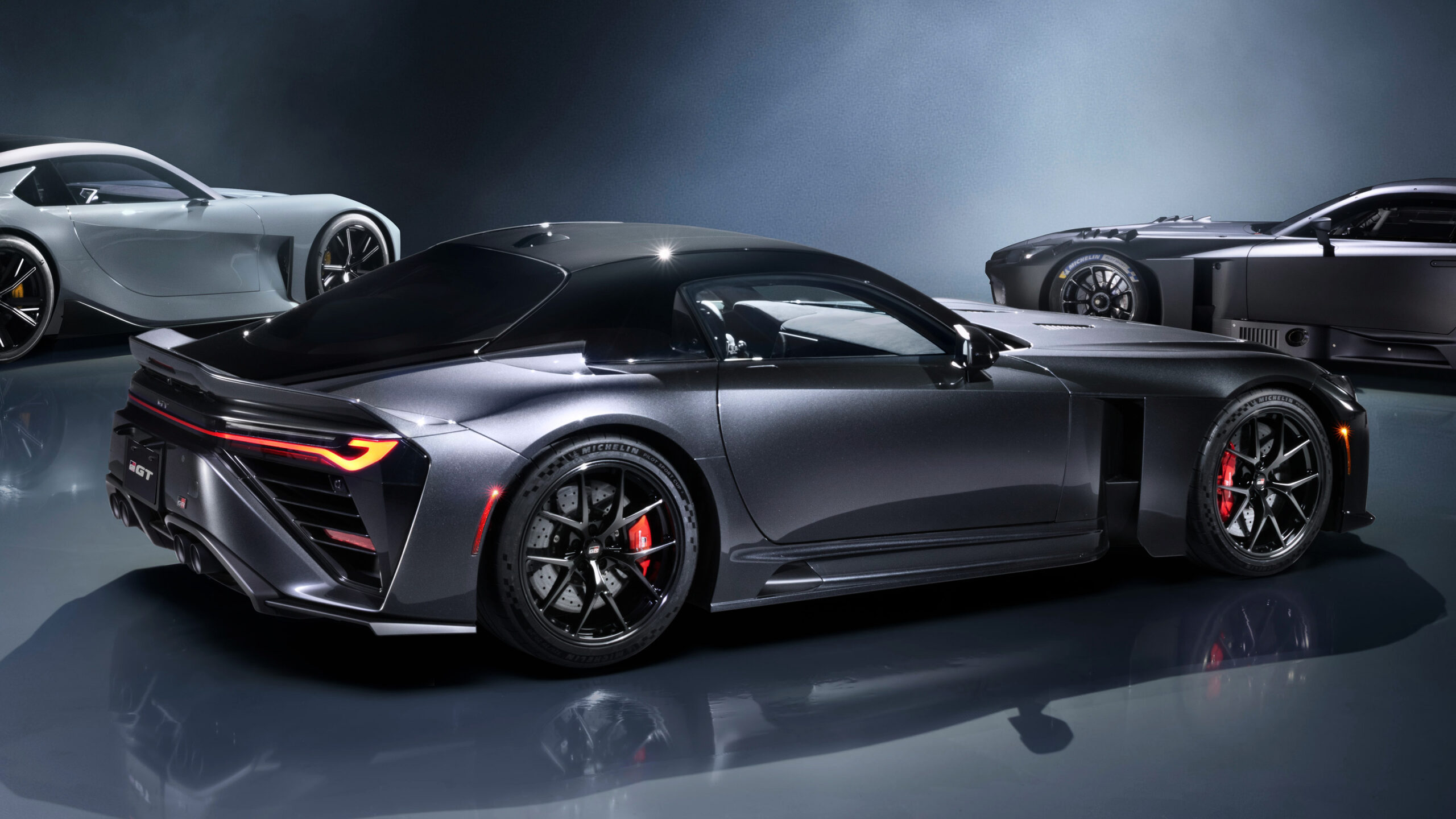 Toyota GR GT - задняя часть.