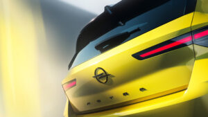 Vauxhall Astra facelift teaser - rear
