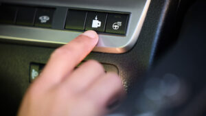 Vauxhall Vivaro Electrici-Tea - кнопка с электрическим чаем