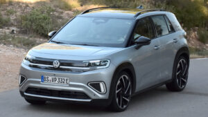 Volkswagen ID. Кросс-серийное производство автомобилей, шпионские кадры.