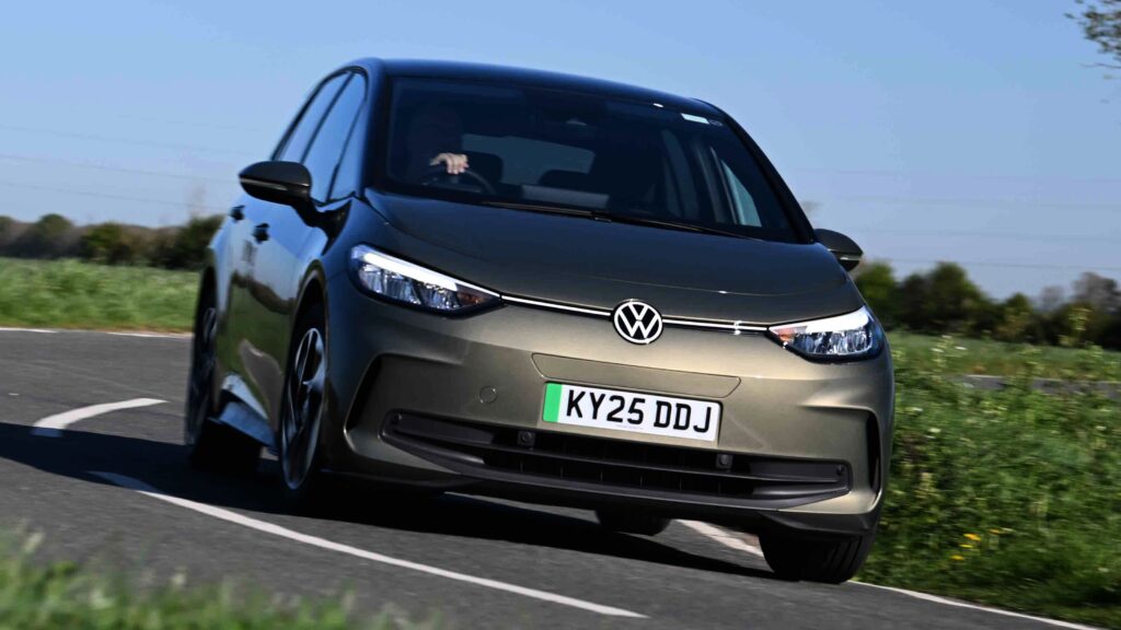 Volkswagen ID.3 - front cornering
