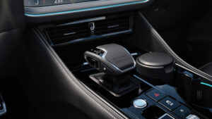 Volkswagen Touareg Final Edition - центральная консоль