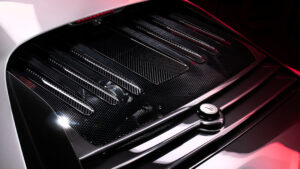 Bertone Runabout - вентиляционные отверстия двигателя.