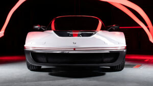 Бертоне Runabout - передний край.