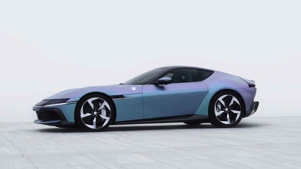 Ferrari 12Cilindri Tailor Made - front static