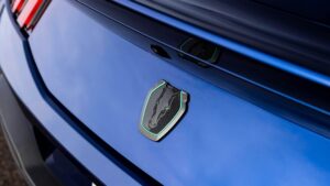 Ford Mustang Dark Horse SC - задний значок.