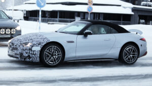 Мерседес-Майбах SL 680 Facelift - фронтальный угол.