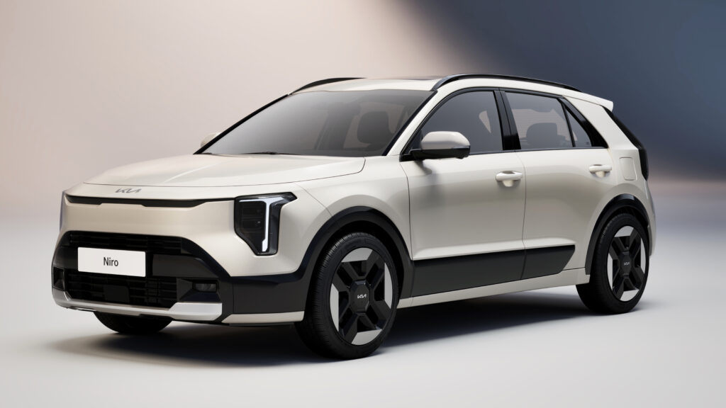 New Kia Niro - front 3/4