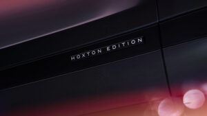 Рейндж Ровер Эвок Хокстон - значок.