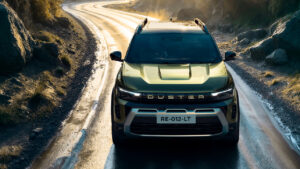 Renault Duster - полная передняя часть.