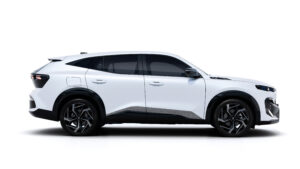 "Рено Филанте" - сбоку.