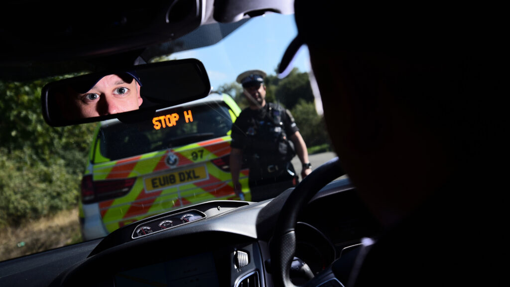 Водители, находящиеся под воздействием наркотиков, совершают повторные правонарушения с тревожной скоростью благодаря «разрушенной» системе Road deaths - drug driver