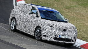 Skoda Vision 7S семиместный электромобиль - динамический передний 3/4-й.