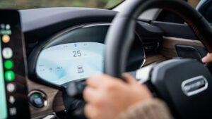 Skywell BE11 - дисплей для водителя.