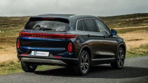 Skywell BE11 - задние 3/4 отрезка.