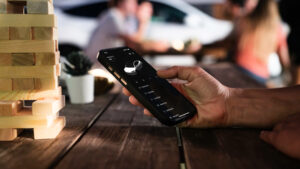 Tesla Model 3 Standard - приложение для мобильных телефонов