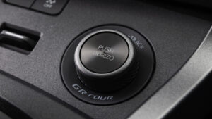 Toyota GR Yaris Morizo RR - селектор режима работы.