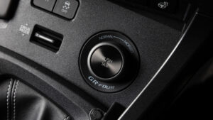 Toyota GR Yaris Sebastien Ogier - селектор режима движения.