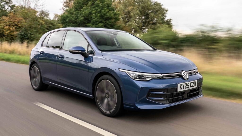 Volkswagen Golf - main image