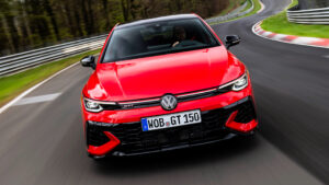 Volkswagen Golf GTI Edition 50 - полная передняя часть.