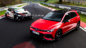 Volkswagen Golf GTI Edition 50 - ассортимент, в котором представлен автомобиль.